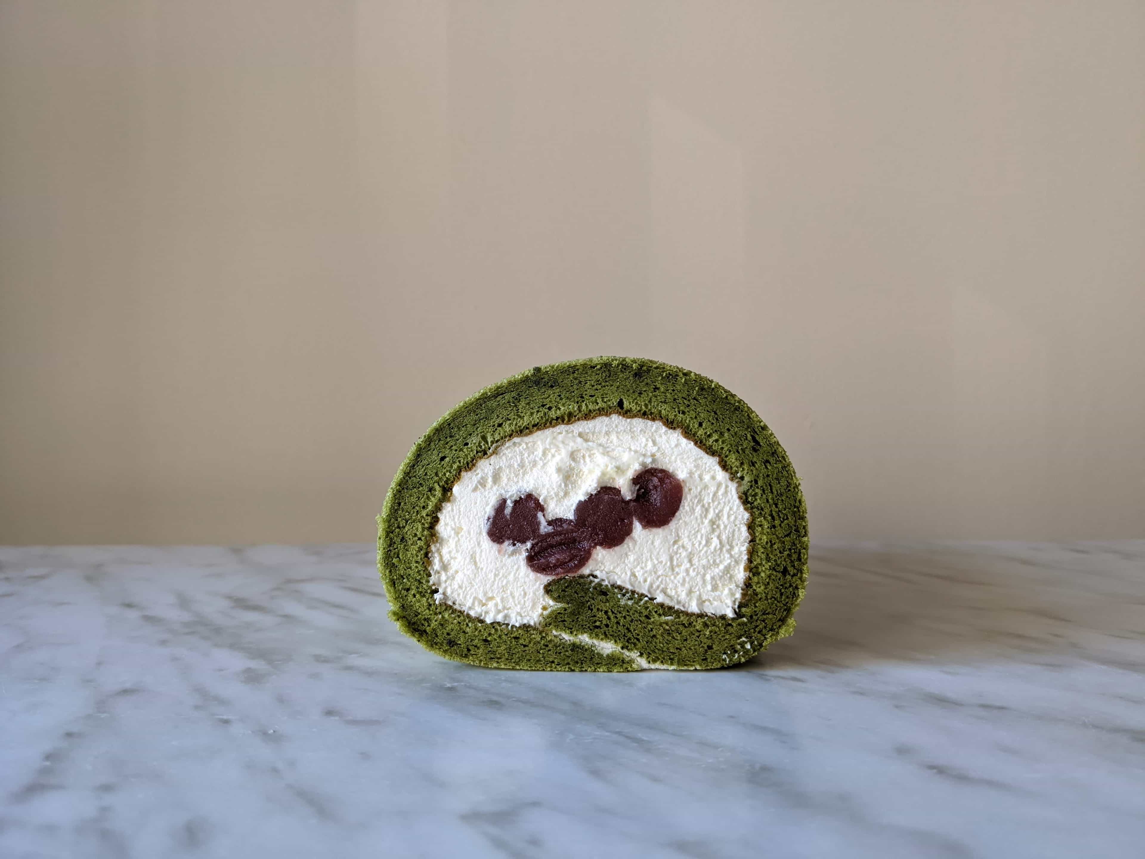 Roll cake